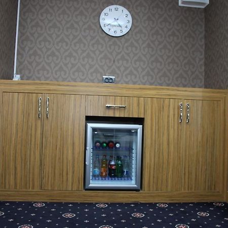 Darkmen Hotel Odessa 오데사 내부 사진